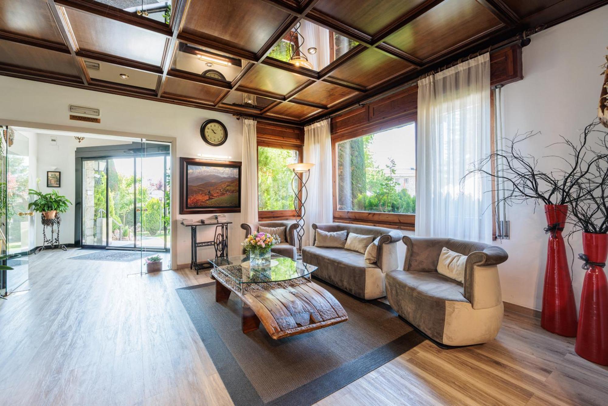 פגסרדה Hotel Del Prado מראה חיצוני תמונה